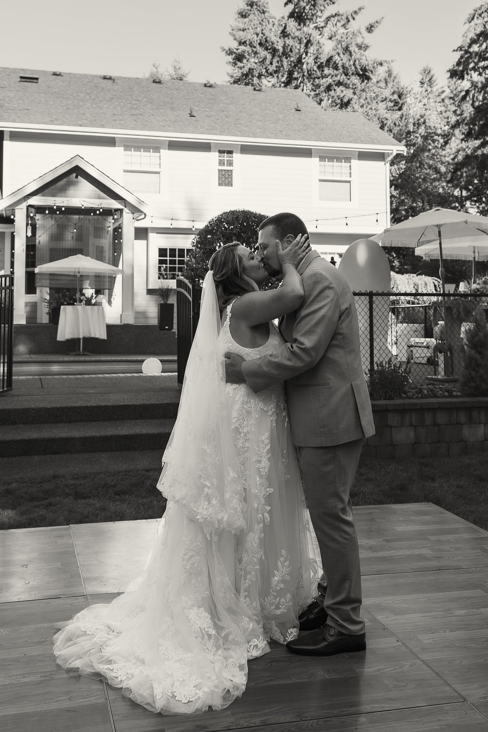 weddings Image